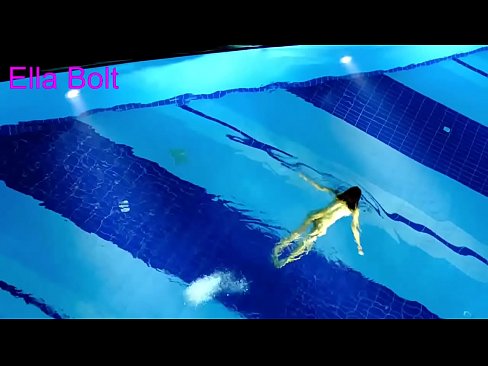 ❤️ Je ne peux pas m'arrêter de regarder, jeune blonde prise en train de nager nue dans la piscine de la station ELLA BOLT. ❤️❌ Porno at us fr.rex-porn-com.ru ❌️