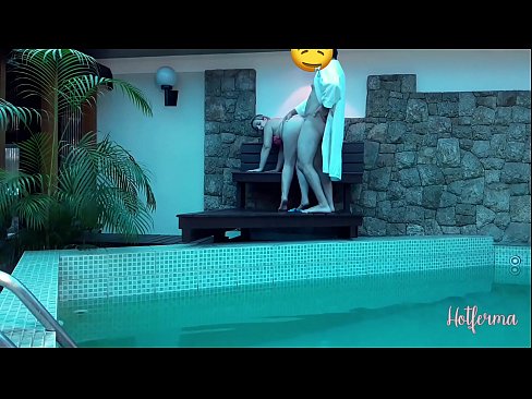 ❤️ Le patron invite la femme de chambre à la piscine, mais n'a pas pu résister à une chaude ❤️❌ Porno at us fr.rex-porn-com.ru ❌️
