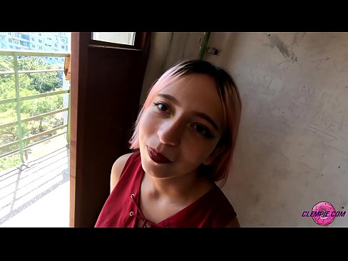 ❤️ Une étudiante sensuelle suce un étranger dans l'Outback - sperme sur son visage ❤️❌ Porno at us fr.rex-porn-com.ru ❌️